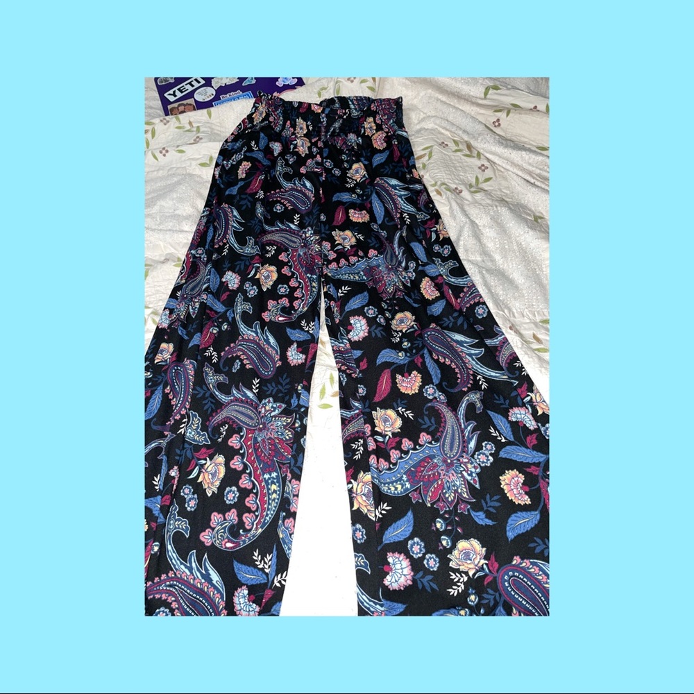 Long Patterned lounge pants - Picture 2 of 3